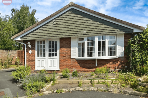 Rowan Close, Evesham, WR11 2 bed detached bungalow for sale