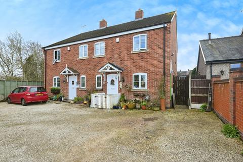 4 bedroom semi-detached house for sale