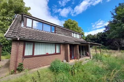 North Warren Road, Gainsborough 3 bed detached house for sale