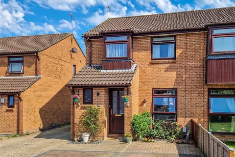 Tollard Close, Parkstone, Poole... 3 bed semi