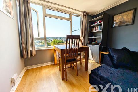 Hayle Road, Maidstone ME15 1 bed flat for sale