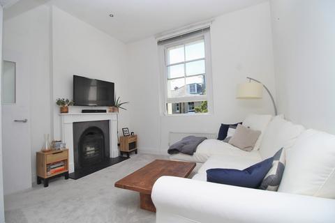 First Avenue, Hove, BN3 2FH 1 bed maisonette for sale