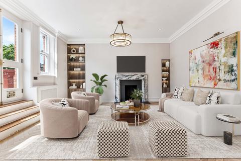 Hans Place, Knightsbridge 2 bed flat for sale