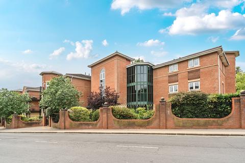 Hale Lane, Abbey Court, HA8 2 bed flat for sale