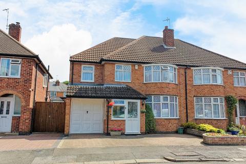 4 bedroom semi-detached house for sale