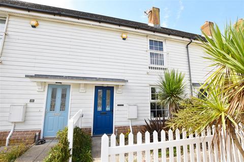 Badger Way, Camber 2 bed terraced house for sale