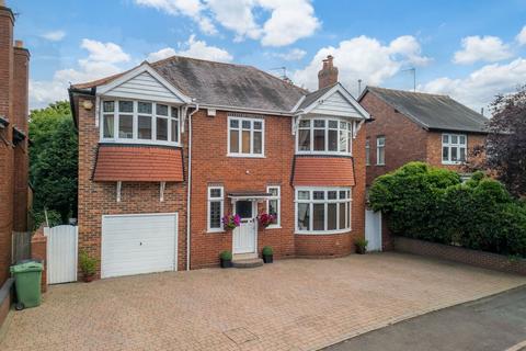 Laurel Lane, Halesowen B63 5 bed detached house for sale