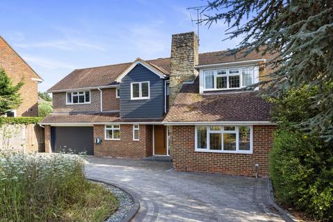 Longlands Glade, Worthing BN14 6 bed detached house for sale