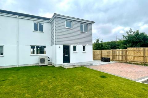 Bryanick Vale, St Austell PL26 4 bed semi