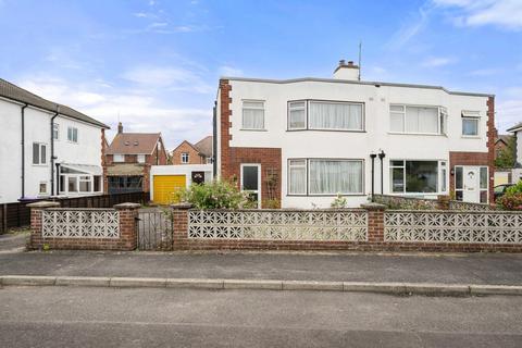 Castleton Crescent, Skegness PE25 4 bed semi