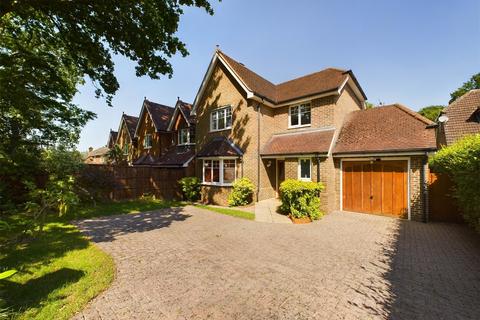 Nine Mile Ride, Wokingham, Berkshire... 4 bed detached house for sale