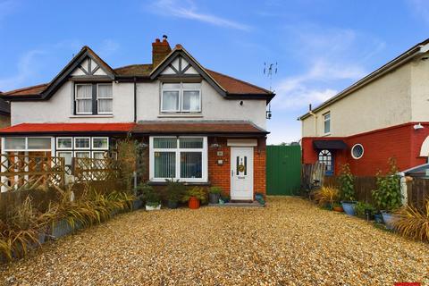 Marlborough Road, Gloucester GL4 2 bed semi