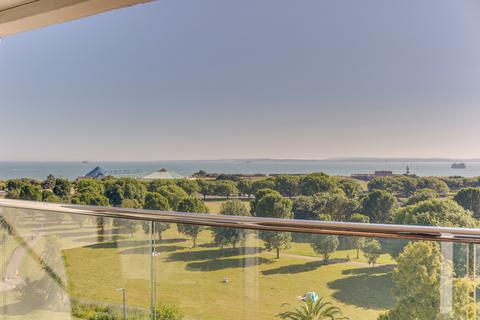 Clarence Parade, Southsea 2 bed apartment for sale