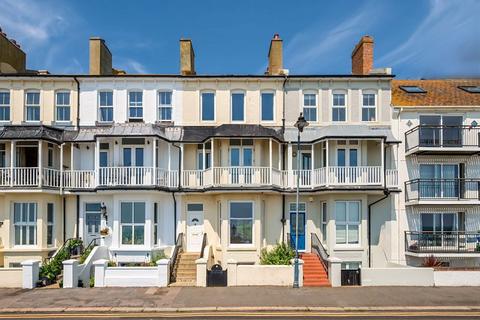 Hythe 4 bed terraced house for sale