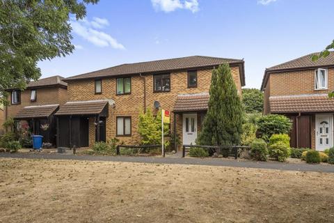 Bicester,  Oxfordshire,  OX26 2 bed semi