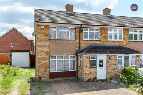Leaford Crescent, Hertfordshire WD24 4 bed end of terrace house for sale