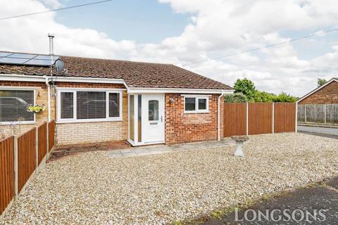 2 bedroom semi-detached bungalow for sale