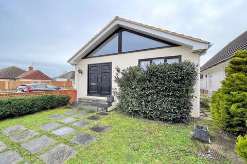 4 bedroom detached bungalow for sale