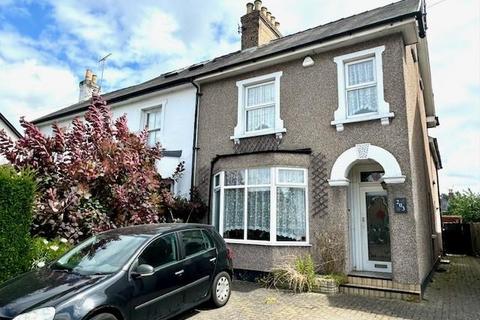 5 bedroom semi-detached house for sale