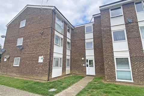 Lupin Drive, Springfield, Chelmsford 2 bed apartment for sale