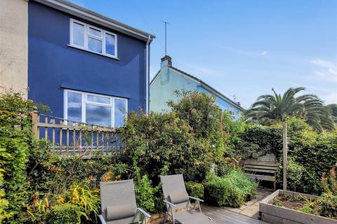 4A Orchard Vale, Falmouth TR11 2 bed end of terrace house for sale