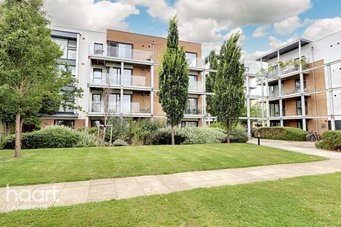 Pym Court, Cromwell Road, Cambridge 2 bed apartment for sale