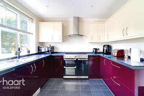 Sheepfold Road, Guildford 3 bed bungalow for sale