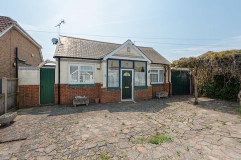 Wolseley Avenue, Herne Bay, Kent 2 bed detached bungalow for sale