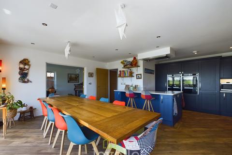 Holton Road, Tetney DN36 6 bed detached house for sale