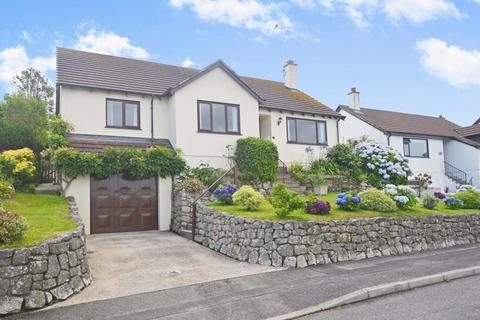 4 bedroom detached bungalow for sale