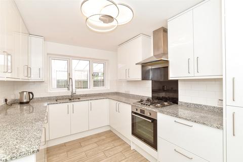 The Faroes, Littlehampton, West Sussex 4 bed detached house for sale