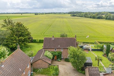Greys Manor, Banham 4 bed detached house for sale