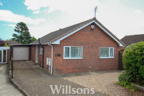 2 bedroom detached bungalow for sale