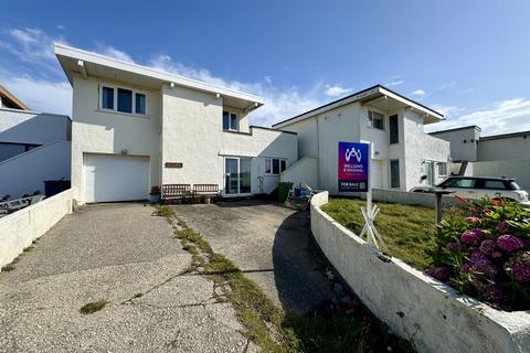 Ravenspoint (Estate), Trearddur Bay... 3 bed detached house for sale