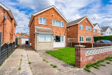 Larden Avenue, Grimsby, Lincolnshire... 3 bed detached house for sale