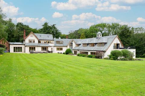 Vineyards Road, Potters Bar, EN6 9 bed detached house for sale