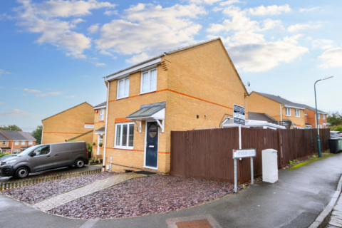 Larking Drive, Allington ME16 3 bed end of terrace house for sale