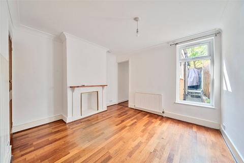 Edward Road, Barnet EN4 2 bed terraced house for sale