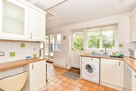 2 bedroom detached house for sale