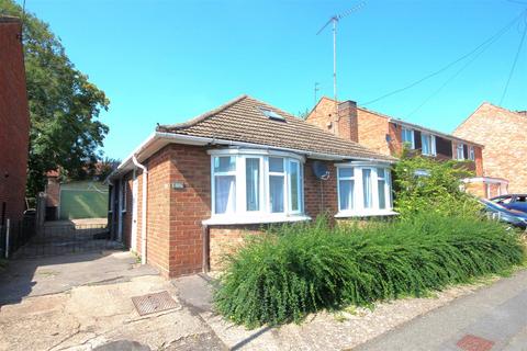 4 bedroom detached bungalow for sale