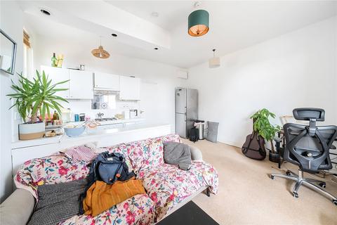 Hampstead Lane, Highgate, N6 1 bed apartment for sale