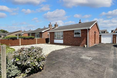 Hobson Way, Holbury, SO45 2 bed detached bungalow for sale