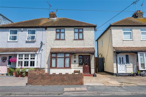 Little Wakering Road, Little... 2 bed semi