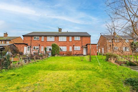 Barker Hill, Nottingham NG14 2 bed maisonette for sale