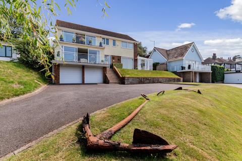 Radnor Cliff Crescent, Folkestone, CT20 4 bed detached house for sale