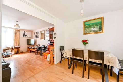 Tolmers Square, Euston, London, NW1 2 bed maisonette for sale