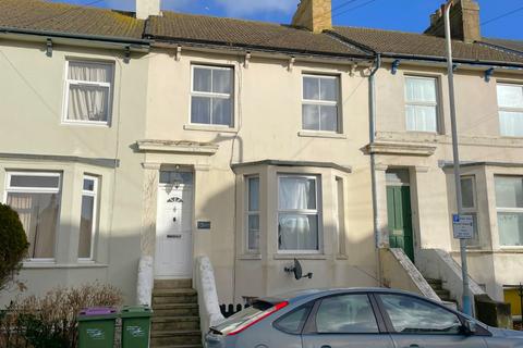 St. Michaels Street, Kent CT20 1 bed apartment for sale