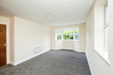 Spinners Close, West Yorkshire HX1 2 bed apartment for sale