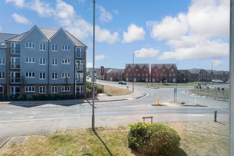 Wherry Close, Margate, Kent 2 bed flat for sale