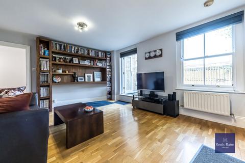Lower Marsh, London SE1 2 bed apartment for sale